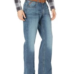 Ariat Jeans M4 Stretch Low Rise Bootcut 9 Ariat Jeans M4 Stretch Low Rise Bootcut -Ariat Shop 81xayDm3PsL. AC SR736920