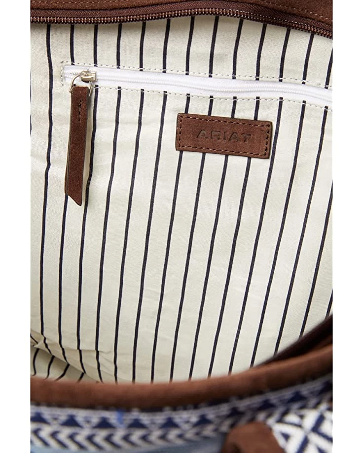 Ariat Handbags Madison Overnight Tote 5 Ariat Handbags Madison Overnight Tote - Image 3