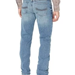 Ariat M4 Low Rise Stackable Straight Leg Jeans in Sawyer -Ariat Shop 91E1Eux4C9L. AC SR736920