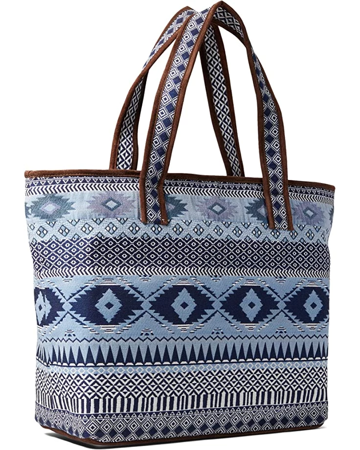 Ariat Handbags Madison Overnight Tote 4 Ariat Handbags Madison Overnight Tote - Image 2